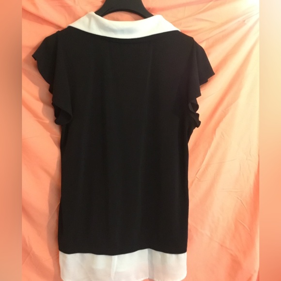 2/$20 Layered look black & white pull on, Size M - Picture 6 of 8